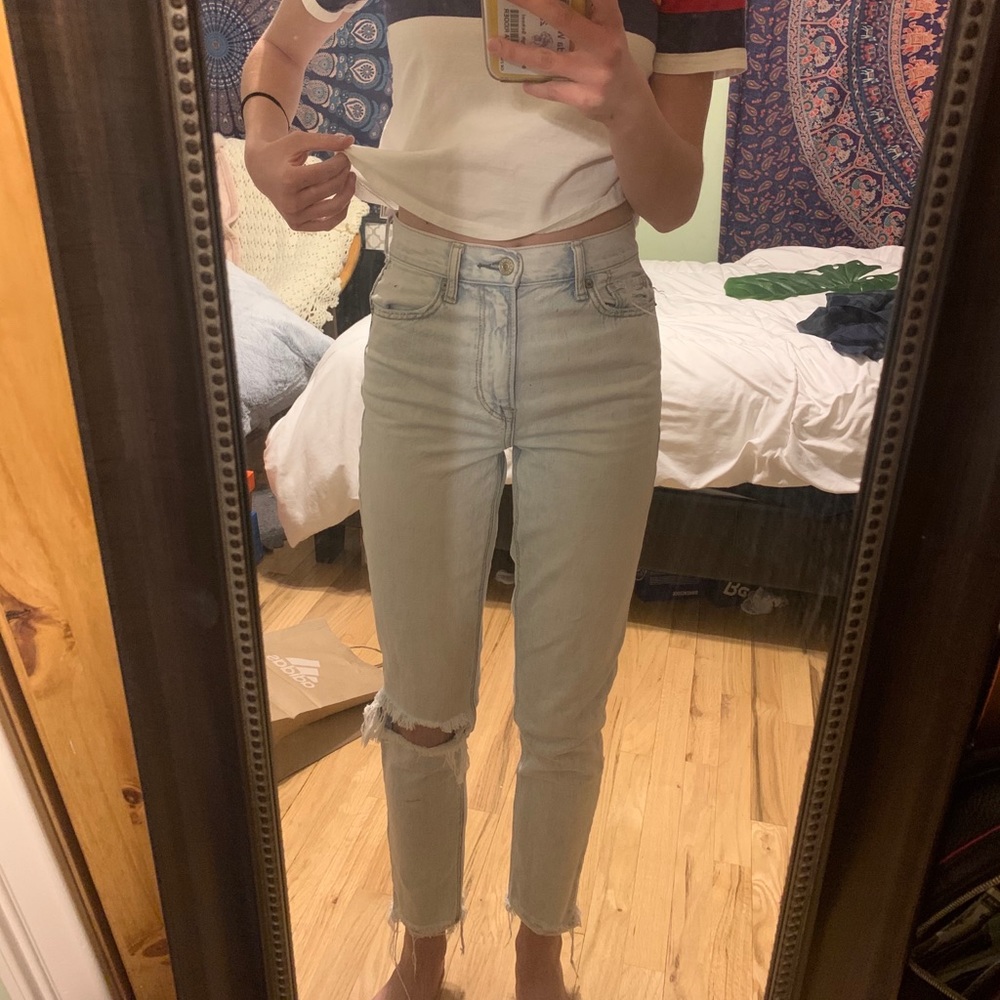 American Eagle mom jeans